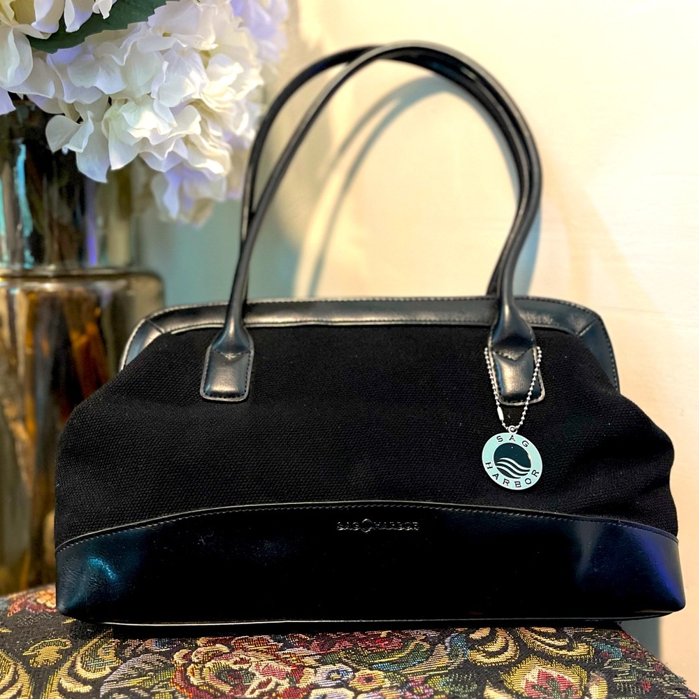 Sag Harbor 80’s Black Canvas/Leather Shoulder Bag VINTAGE